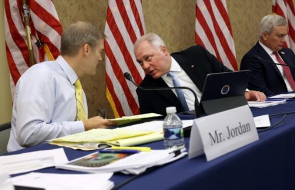 群龙无首的美国众议院将迎来混乱的议长选举