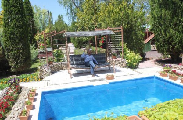 辅助神器“老友比鸡有没有开挂!详细分享装挂步骤