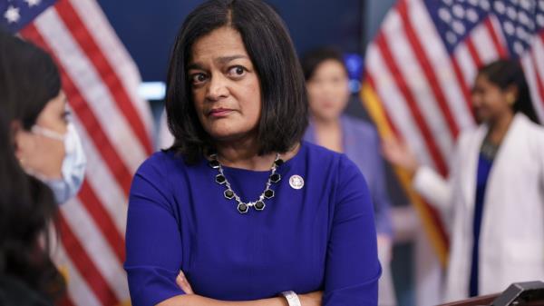 推荐一款“逗娱碰胡辅助拿好牌!详细分享装挂步骤