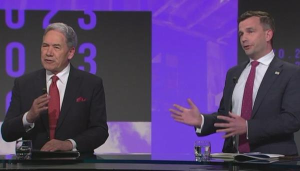 秒懂教程“微信网页炸金花房卡怎么弄”获取房卡教程