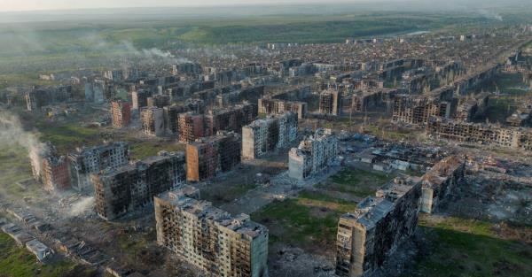 游戏玩家玩法详解文章“微信链接炸 金花房卡在哪里买”详细房卡怎么购买教程