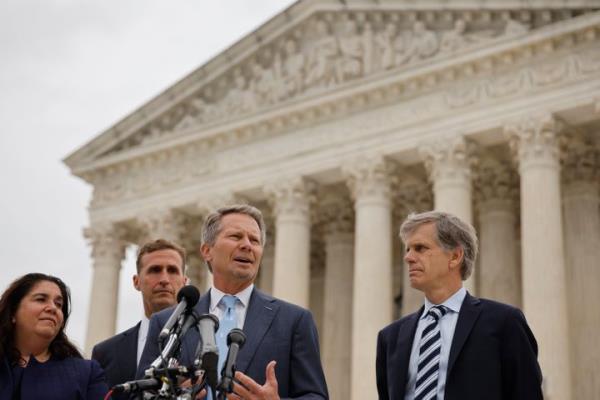 今日教程“微信群斗牛链接大厅房卡-详细介绍房卡使用方式