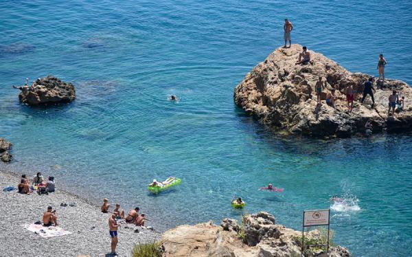 推荐一款”青鸟大厅拼三张有没有挂”其实确实有挂