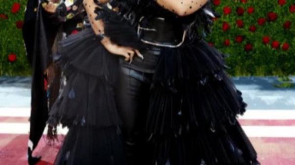 开挂辅助工具“yy比鸡辅助最简单版”开挂(透视)辅助教程