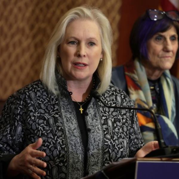 房卡一分钟了解“微信群炸 金花链接”房卡详细使用教程