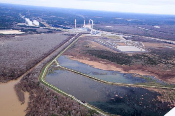 10秒懂科普“微信上炸金花房间房卡-链接找谁买-