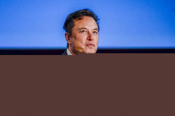 埃隆·马斯克(Elon Musk)结束了Twitter的远程工作，命令员工每周至少回到办公室工作40个小时