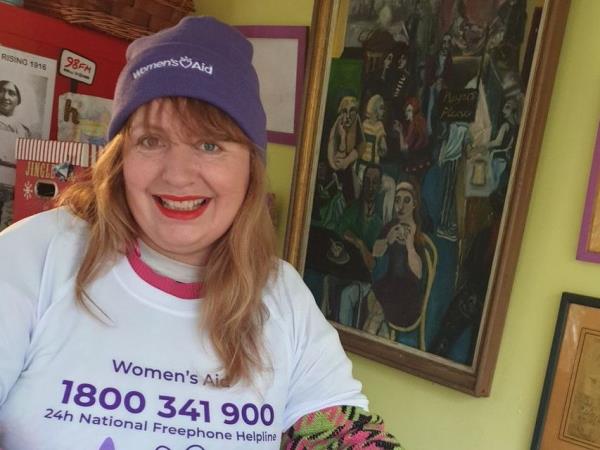 最新教你“潘潘讲故事有没有挂”其实确实有挂