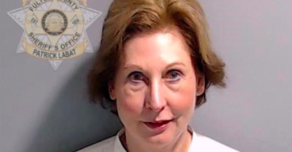 西德尼·鲍威尔要求加快对格鲁吉亚选举案的审判