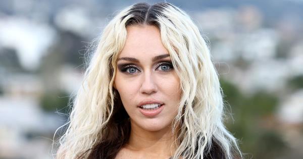 玩家必看“微信链接金花新道游大厅房卡
”详细房卡教程